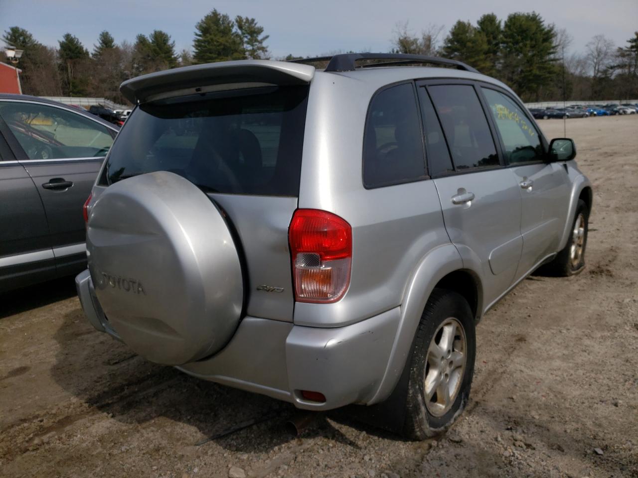 Photo 4 from auction – 2003 TOYOTA RAV4 with VIN JTEHH20VX30236724