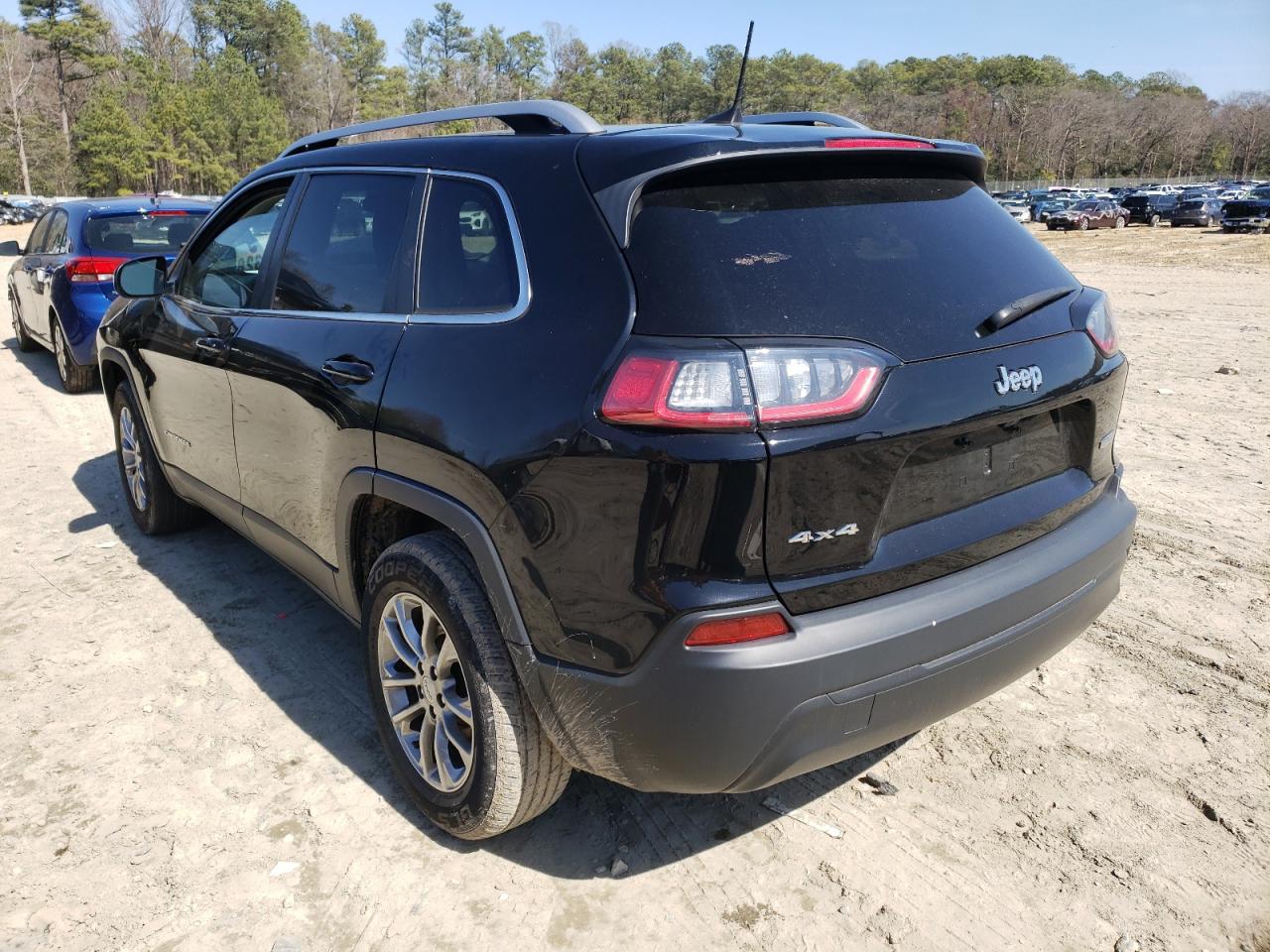 Photo 3 from auction – 2019 JEEP CHEROKEE L with VIN 1C4PJMLB3KD140622