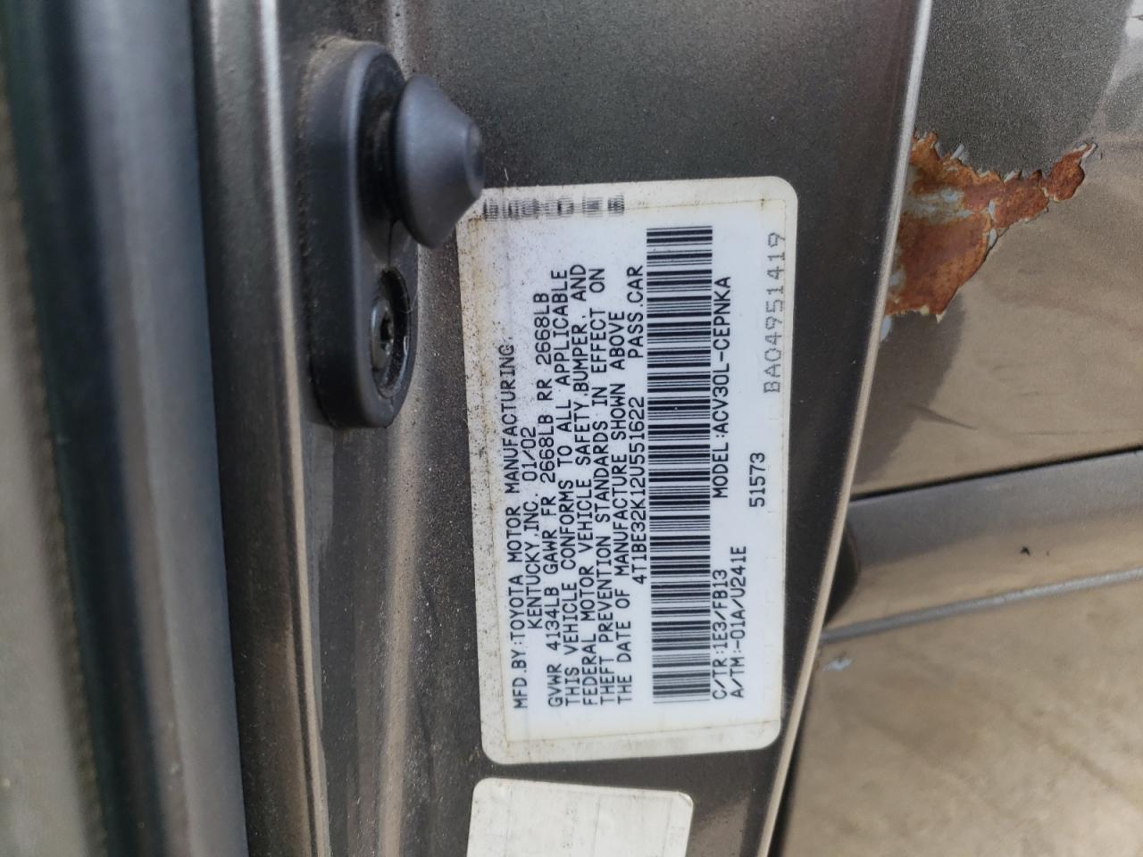 Photo 10 from auction – 2002 TOYOTA CAMRY LE with VIN 4T1BE32K12U551622