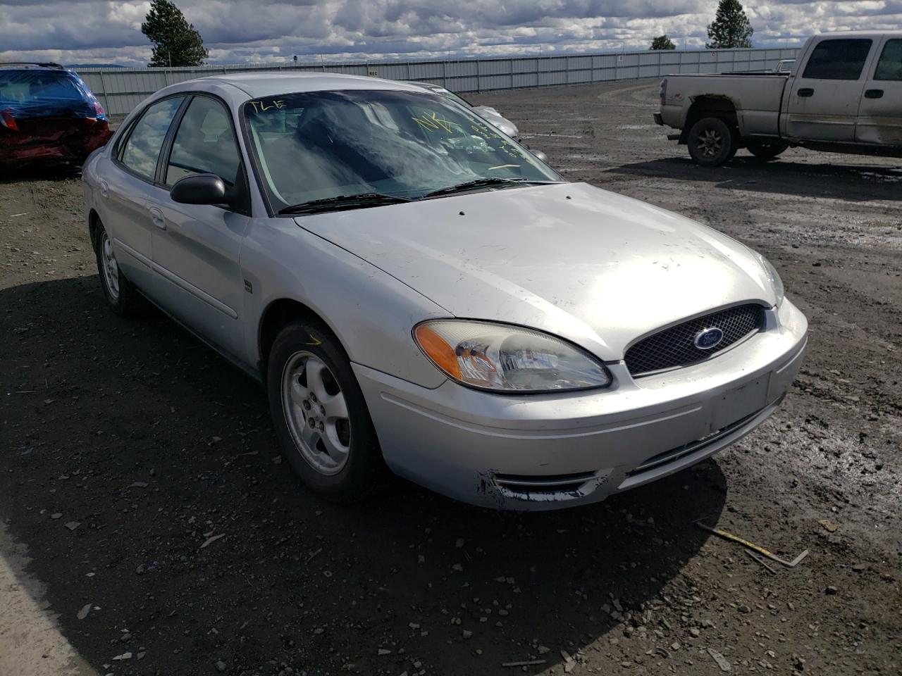 FORD TAURUS SES 2004 with VIN 1FAFP55S64G192637 - Photo from auction