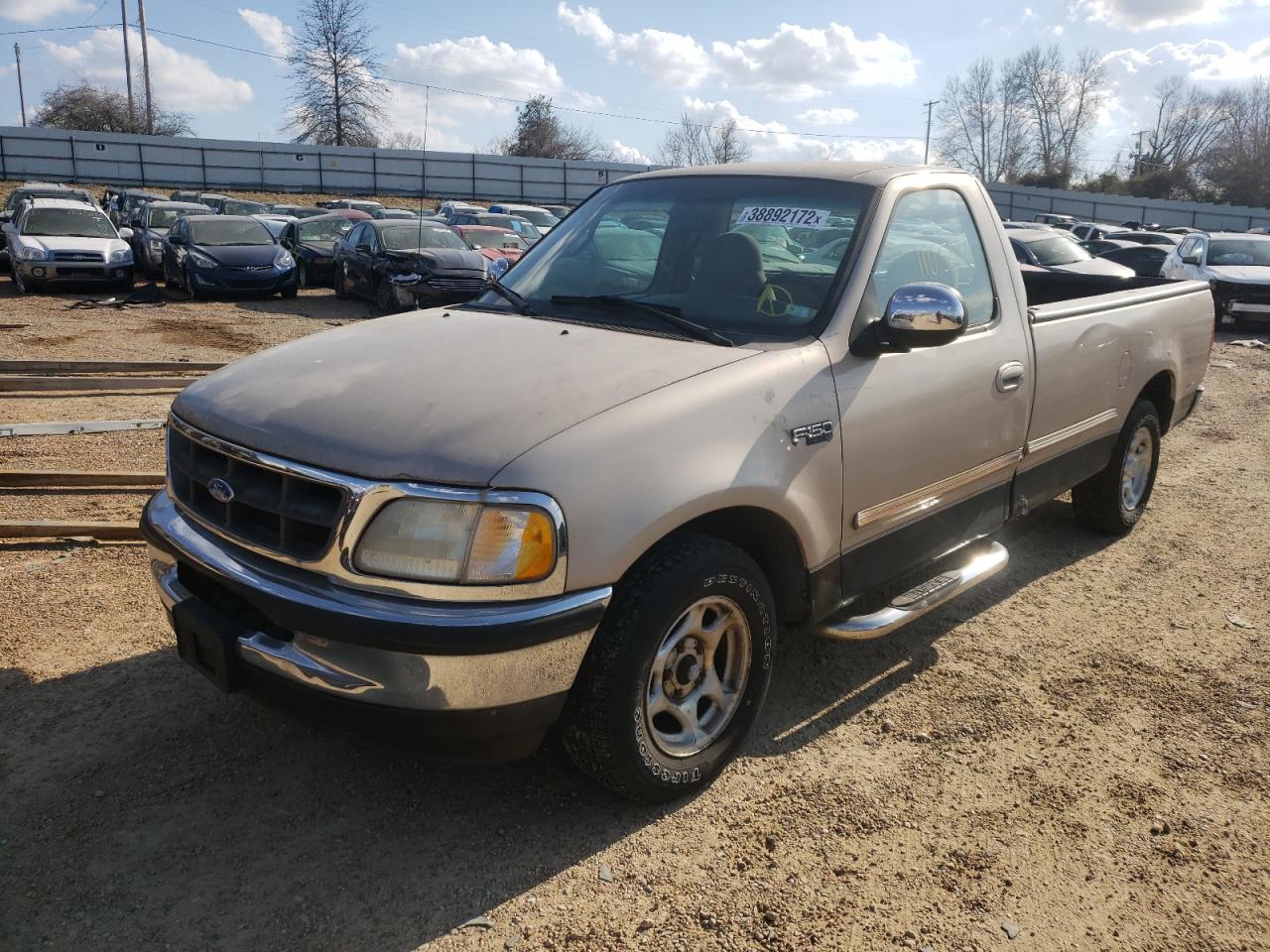 Photo 2 from auction – 1997 FORD F150 with VIN 1FTDF1760VLB40118