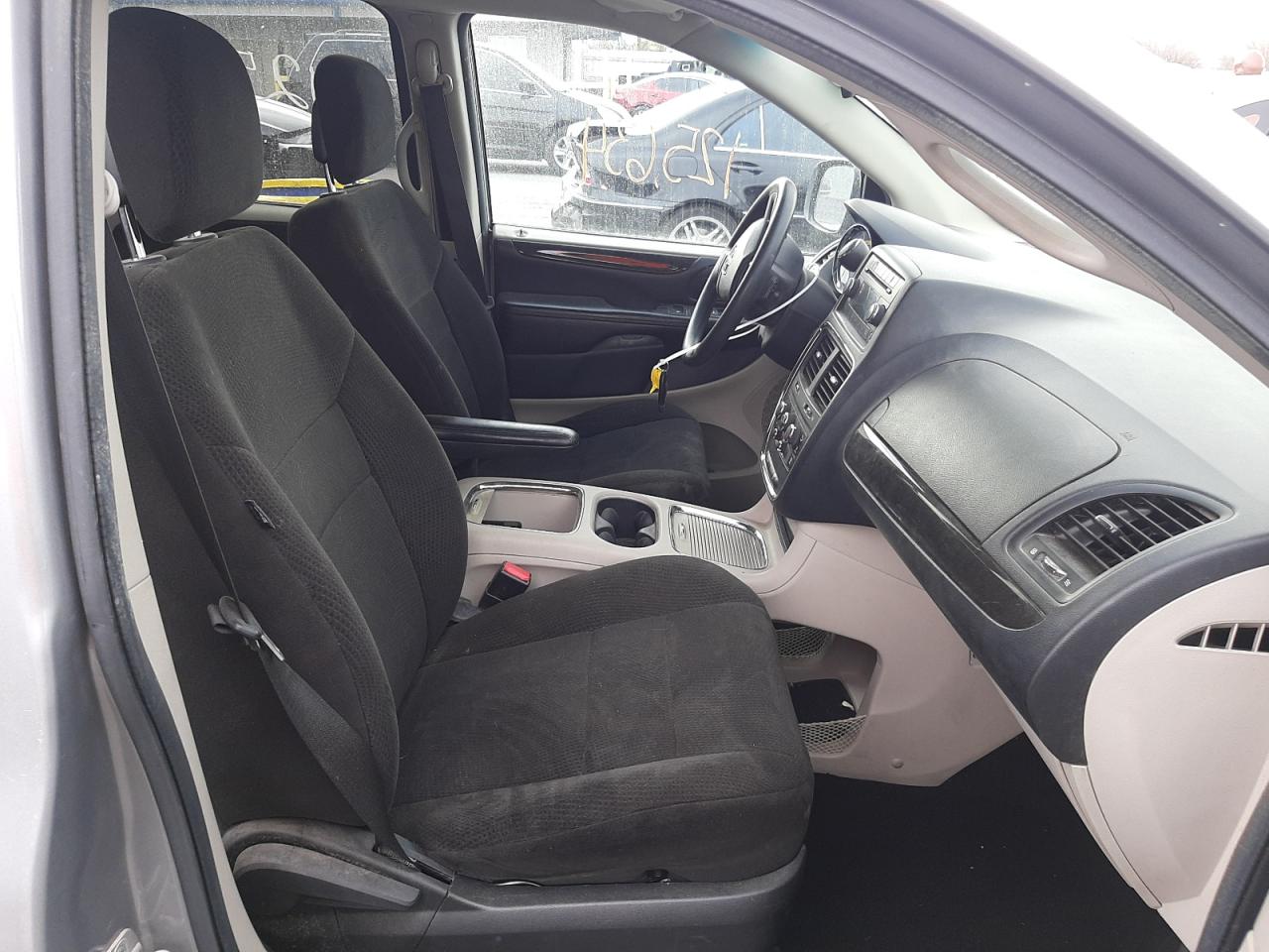 Photo 5 from auction – 2013 DODGE GRAND CARA with VIN 2C4RDGCG4DR551587