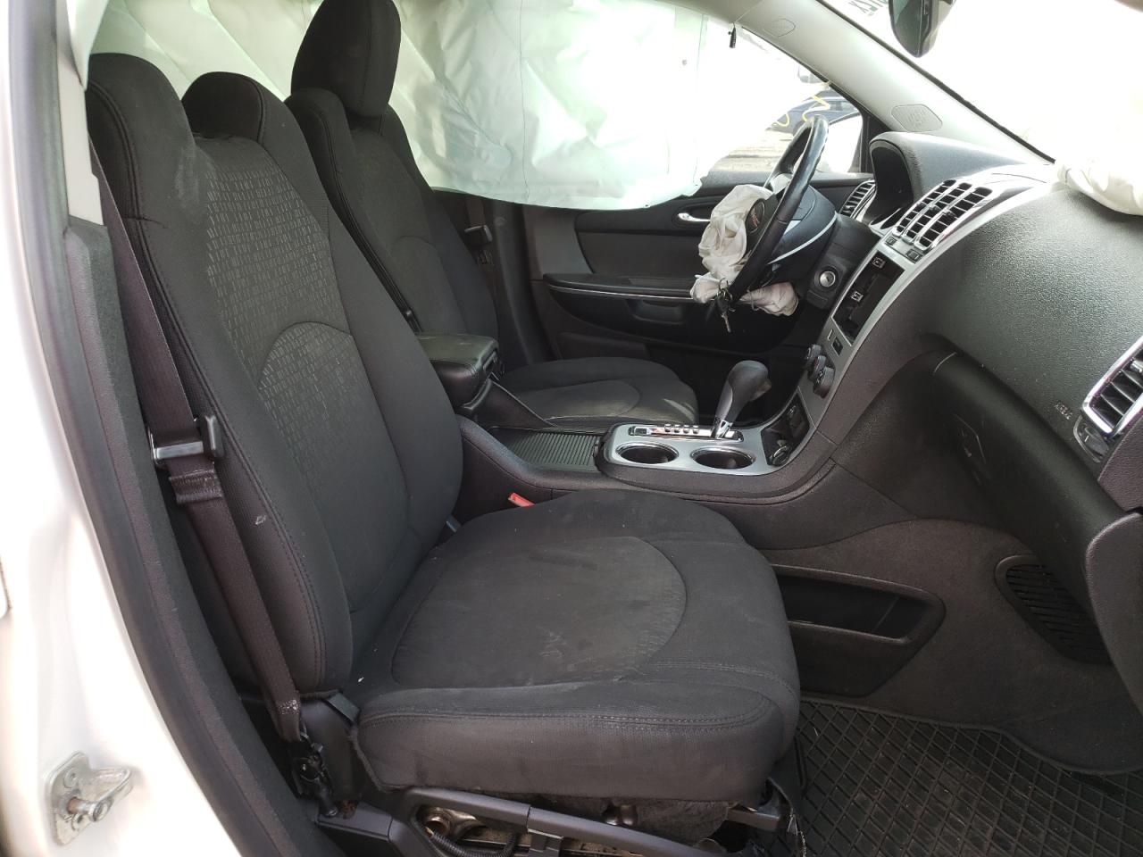 Photo 5 from auction – 2012 GMC ACADIA SLE with VIN 1GKKRNED5CJ421867