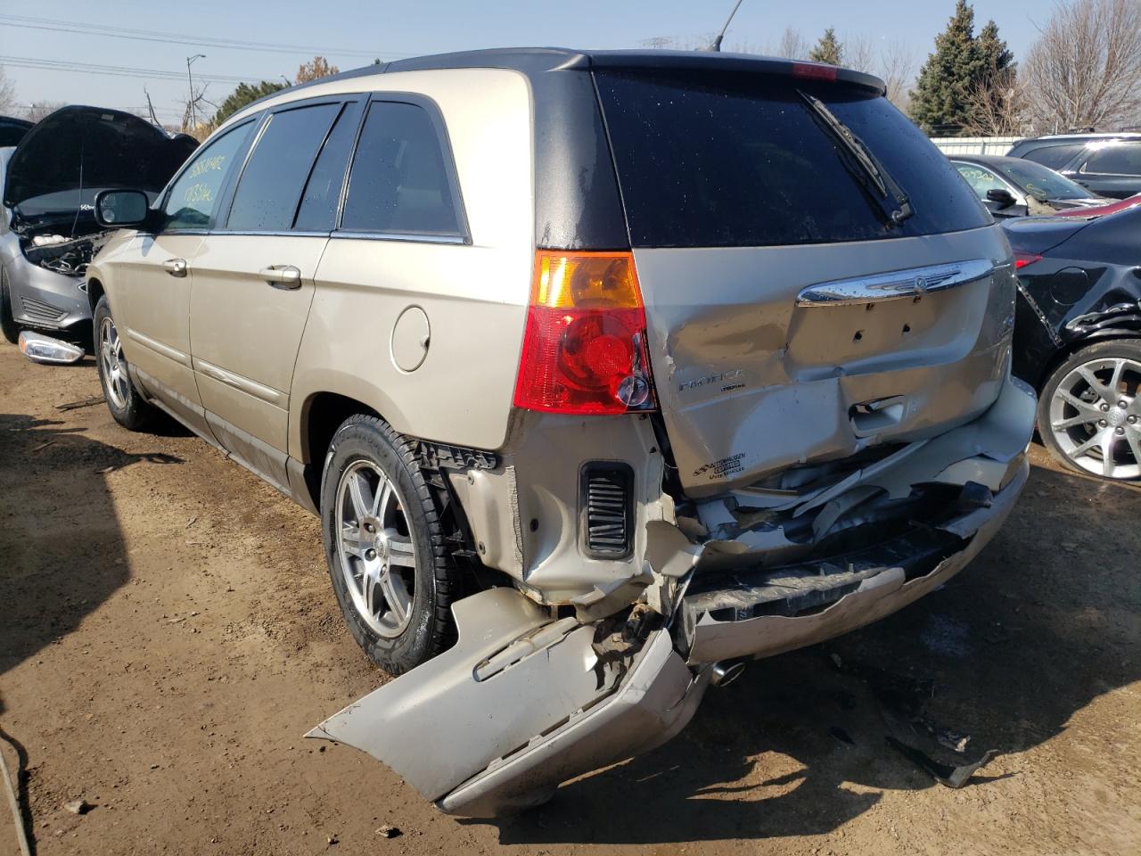Photo 3 from auction – 2007 CHRYSLER PACIFICA T with VIN 2A8GF68X17R333849