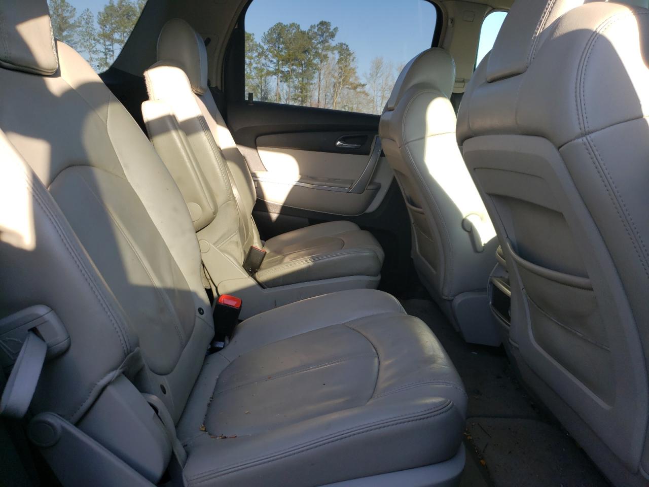 Photo 6 from auction – 2008 GMC ACADIA SLT with VIN 1GKER23798J202569