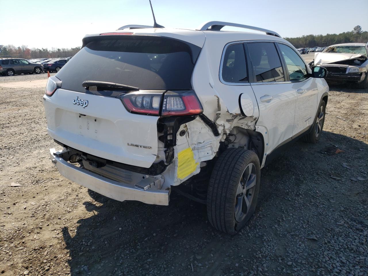 Photo 9 from auction – 2019 JEEP CHEROKEE L with VIN 1C4PJLDB5KD402858
