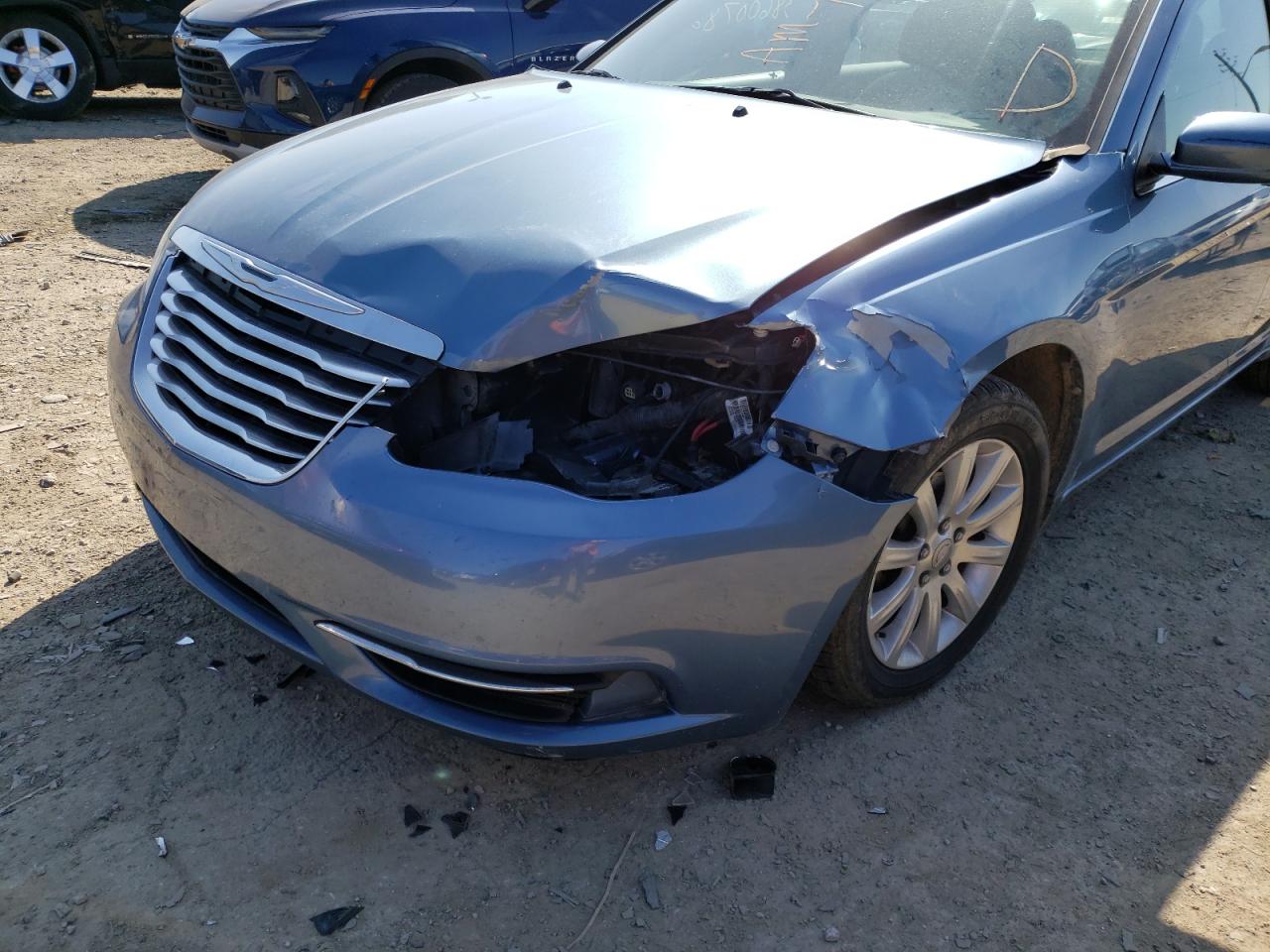 Photo 9 from auction – 2011 CHRYSLER 200 TOURIN with VIN 1C3BC1FG4BN533117