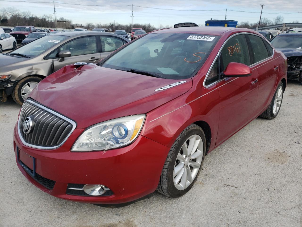 Photo 2 from auction – 2013 BUICK VERANO with VIN 1G4PP5SK8D4217005