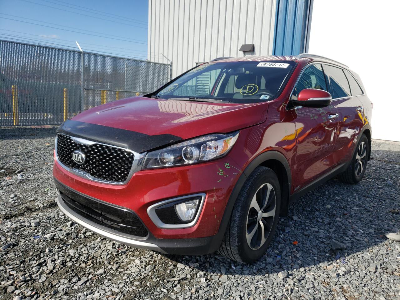 Photo 2 from auction – 2016 KIA SORENTO EX with VIN 5XYPHDA52GG063162