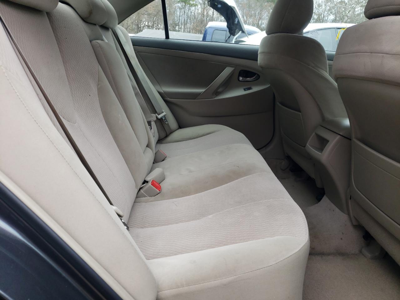 Photo 6 from auction – 2010 TOYOTA CAMRY BASE with VIN 4T1BF3EK9AU037802