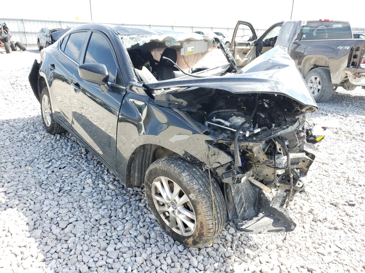 Photo 1 from auction – 2015 MAZDA 3 TOURING with VIN 3MZBM1V7XFM180731