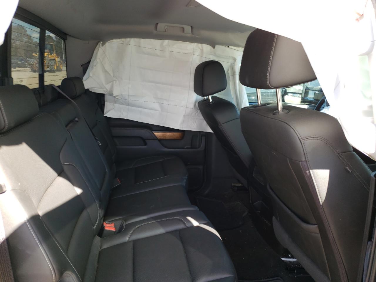 Photo 6 from auction – 2017 CHEVROLET SILVRK1500 with VIN 3GCUKSEJ6HG167107