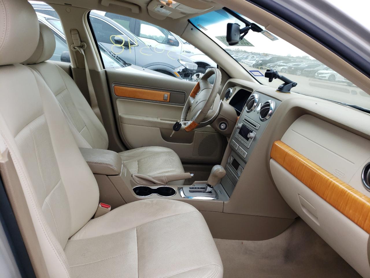 Photo 5 from auction – 2008 LINCOLN MKZ with VIN 3LNHM26T68R637499
