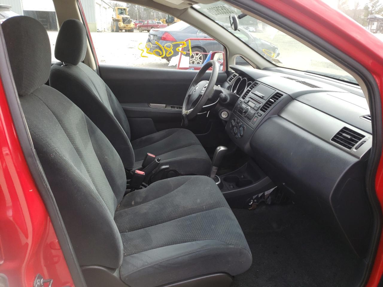 Photo 5 from auction – 2011 NISSAN VERSA S with VIN 3N1BC1CP1BL462591