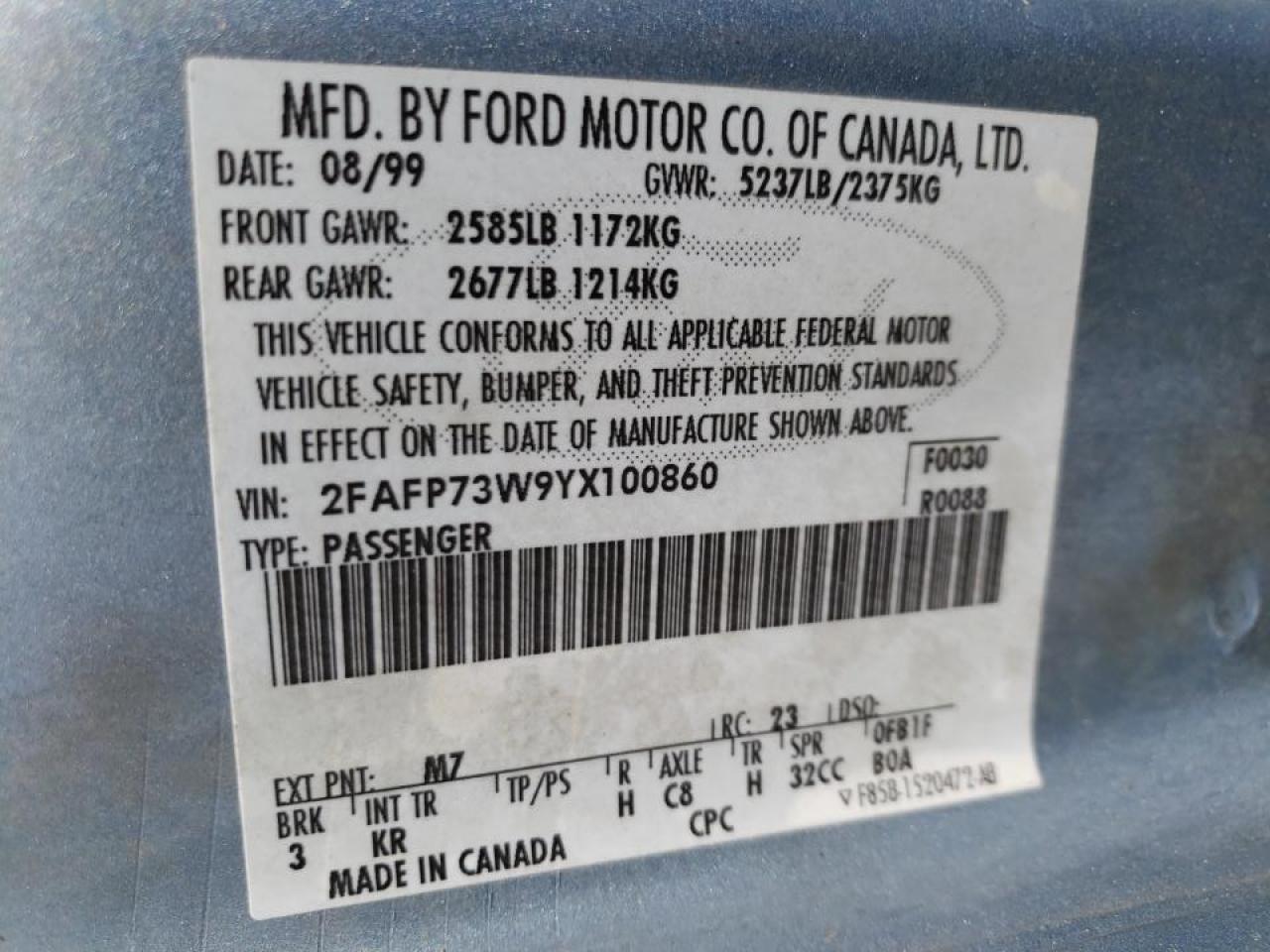 Photo 10 from auction – 2000 FORD CROWN VICT with VIN 2FAFP73W9YX100860