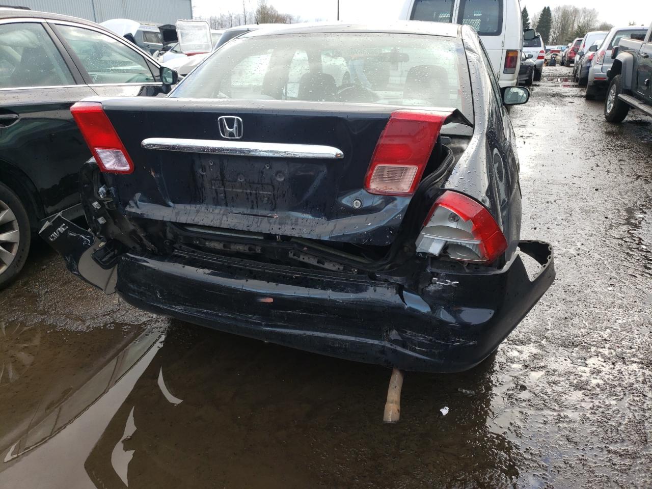 Photo 9 from auction – 2002 HONDA CIVIC LX with VIN 2HGES15552H558856