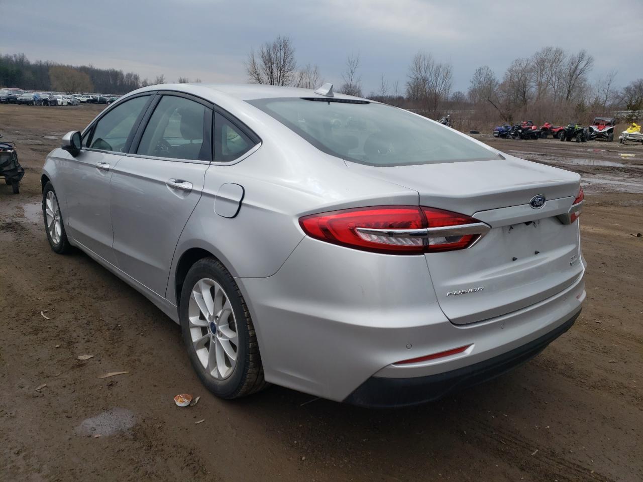 Photo 3 from auction – 2019 FORD FUSION SE with VIN 3FA6P0HD7KR248526