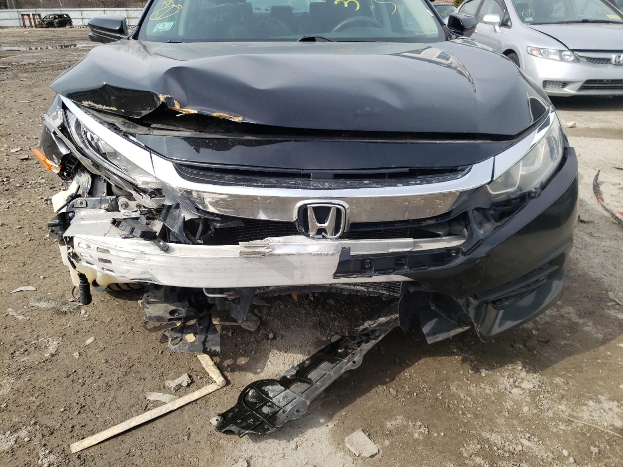 Photo 9 from auction – 2016 HONDA CIVIC EX with VIN 19XFC2F78GE245325