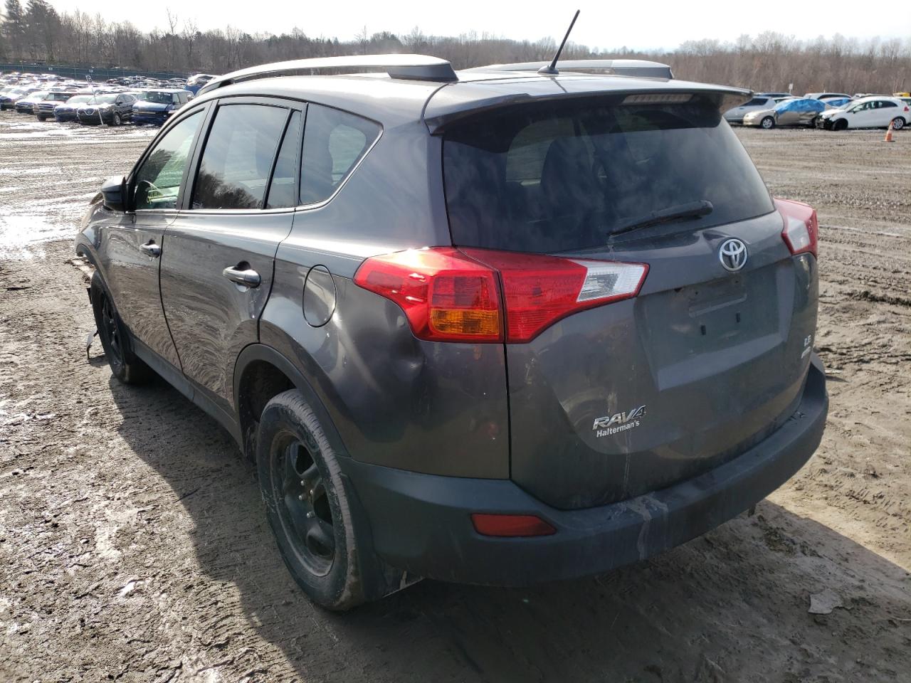 Photo 3 from auction – 2014 TOYOTA RAV4 LE with VIN 2T3BFREV0EW210777