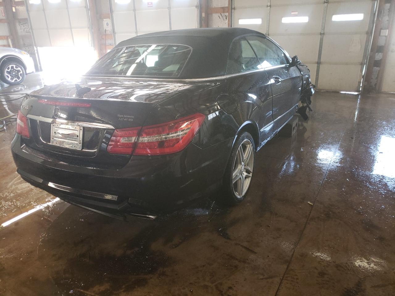 Photo 4 from auction – 2012 MERCEDES-BENZ E 550 with VIN WDDKK7DF8CF151427