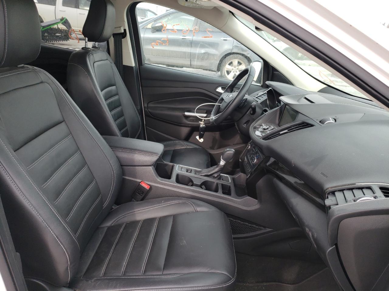 Photo 5 from auction – 2018 FORD ESCAPE TIT with VIN 1FMCU9J94JUB89048