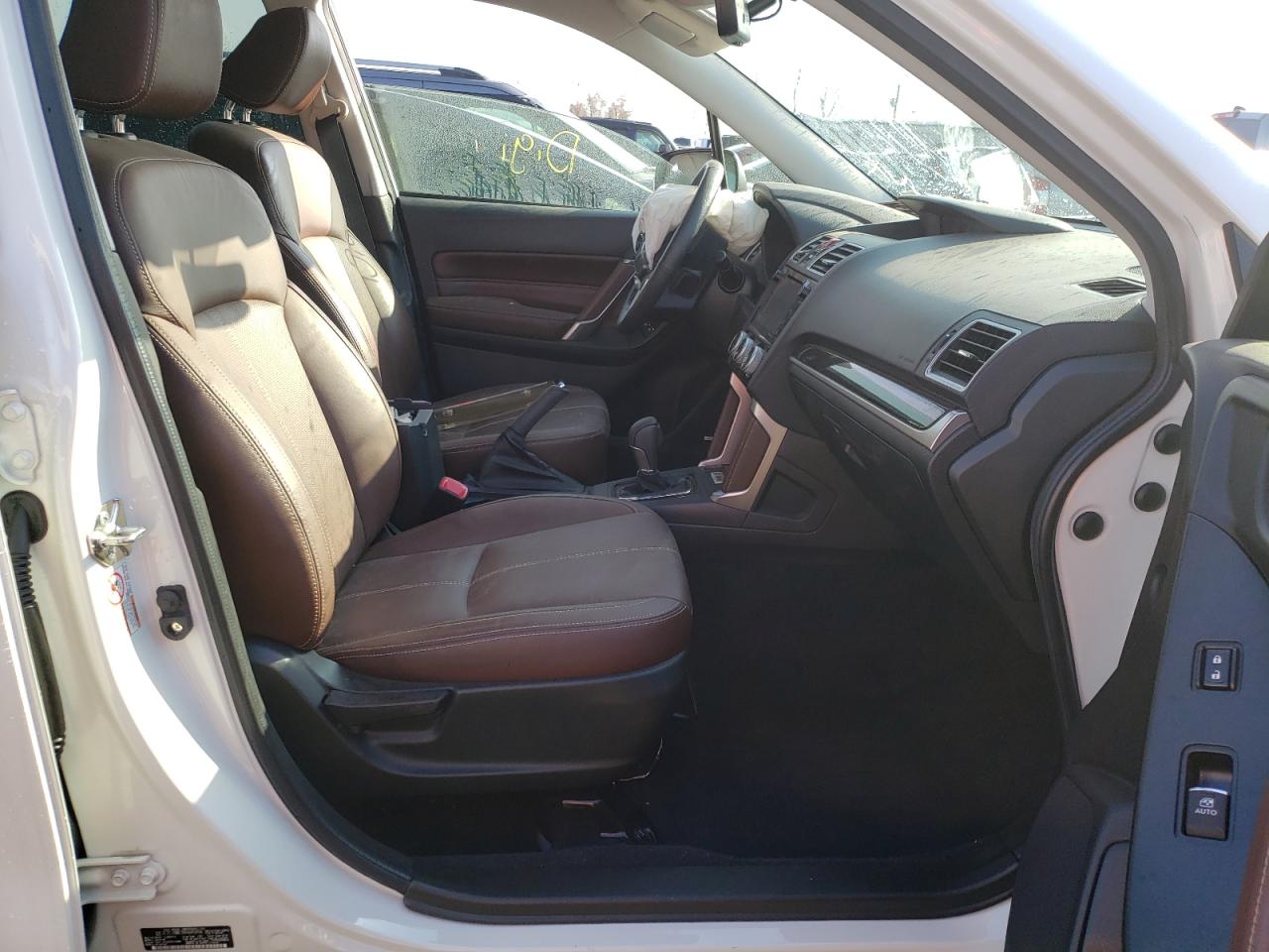 Photo 5 from auction – 2017 SUBARU FORESTER 2 with VIN JF2SJAWC9HH445994