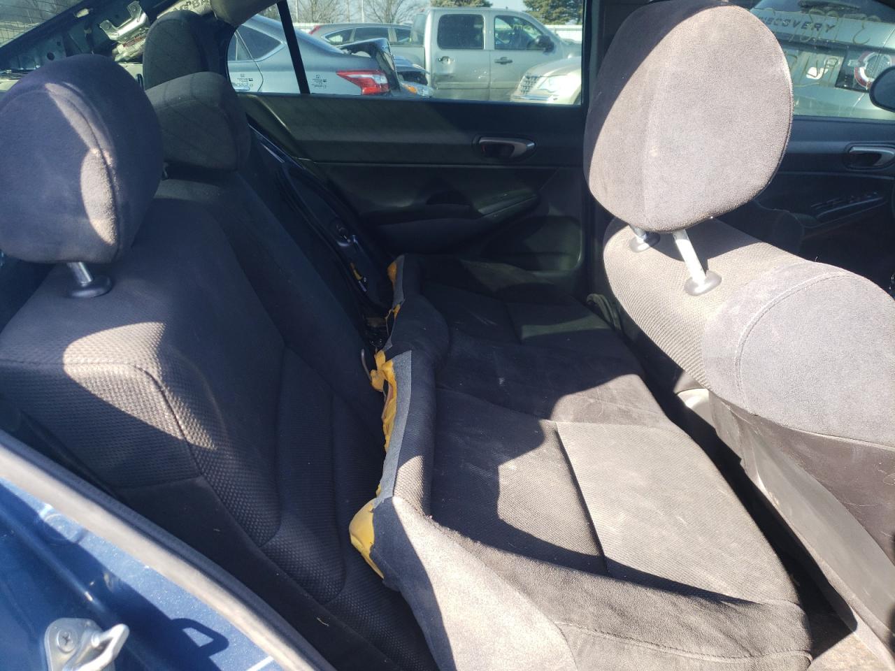 Photo 6 from auction – 2009 HONDA CIVIC LX-S with VIN 19XFA16619E006175