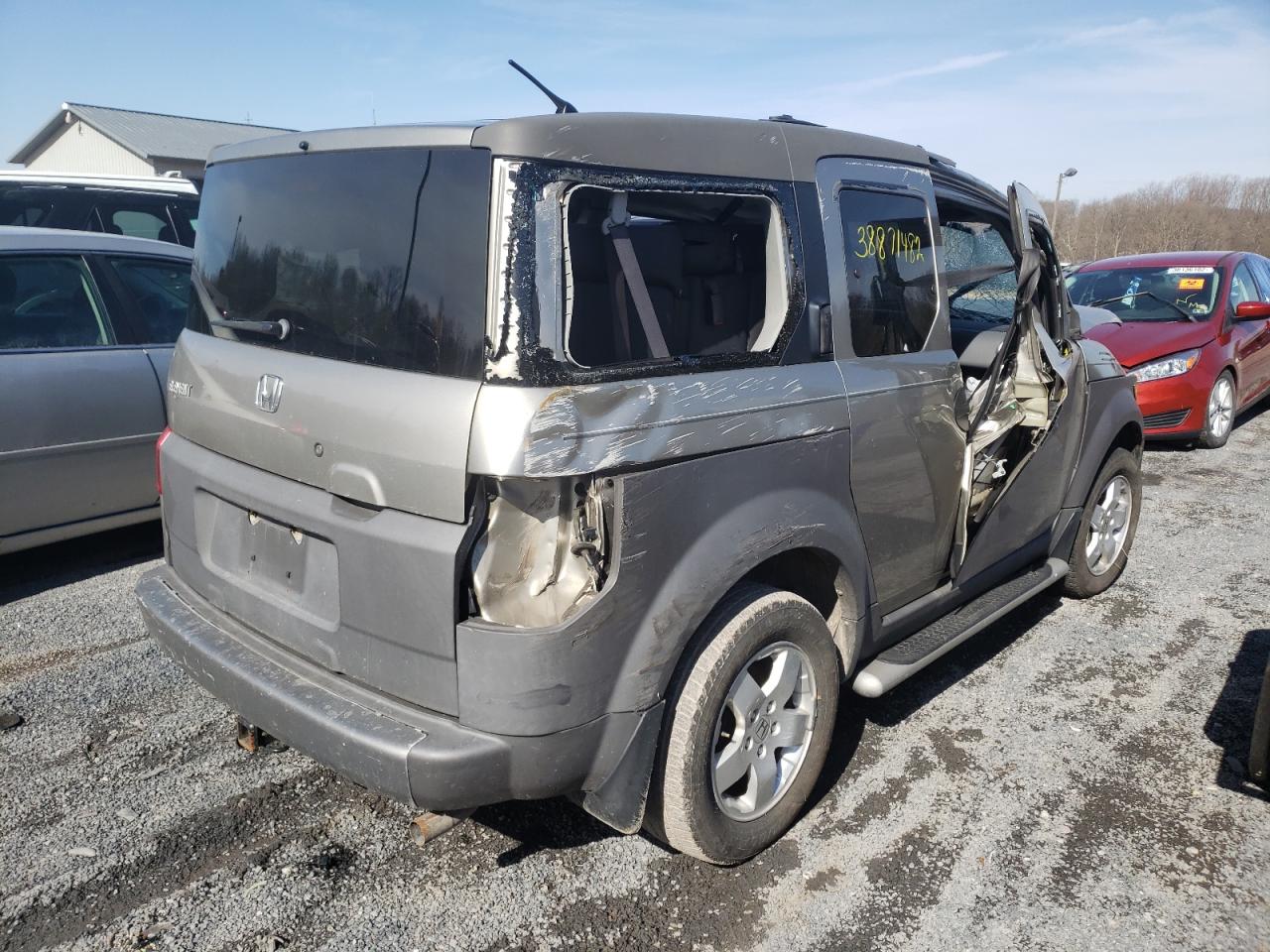 Photo 4 from auction – 2003 HONDA ELEMENT EX with VIN 5J6YH28503L037327