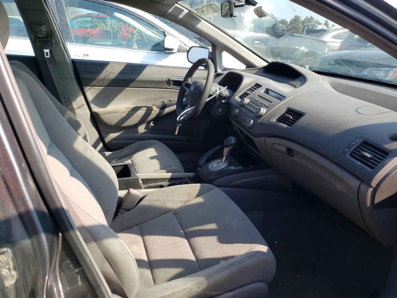 Photo 5 from auction – 2011 HONDA CIVIC VP with VIN 19XFA1F3XBE045276