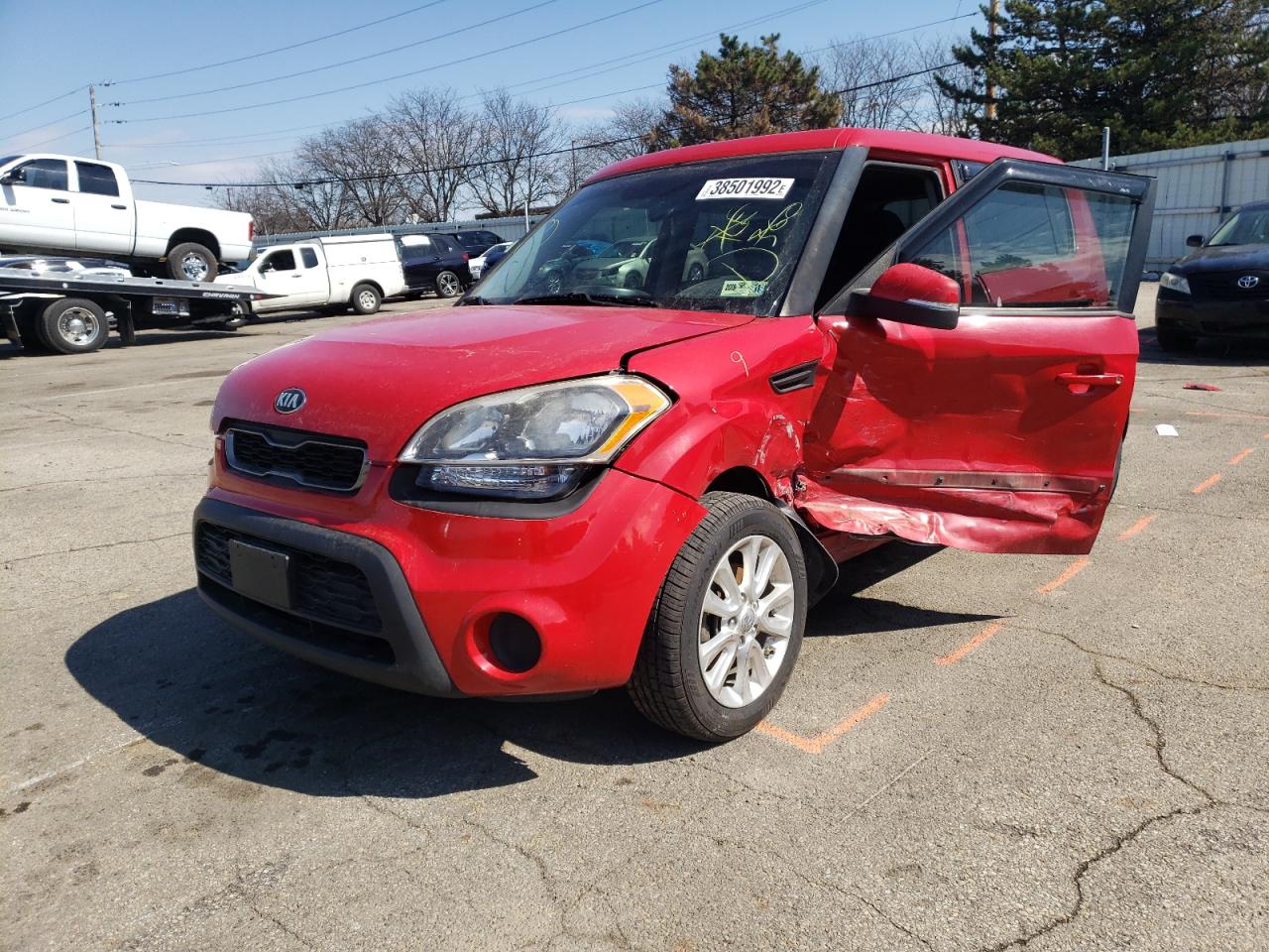 Снимка 2 от търг – 2013 KIA SOUL + с VIN KNDJT2A60D7531366