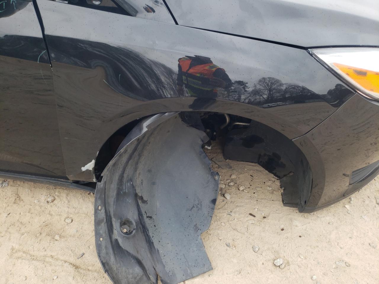Photo 9 from auction – 2015 FORD FOCUS SE with VIN 1FADP3F26FL246779
