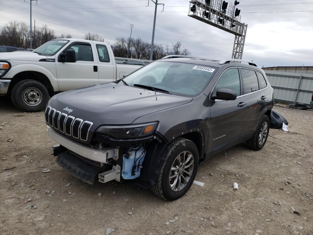 Photo 2 from auction – 2019 JEEP CHEROKEE L with VIN 1C4PJMLB1KD139727