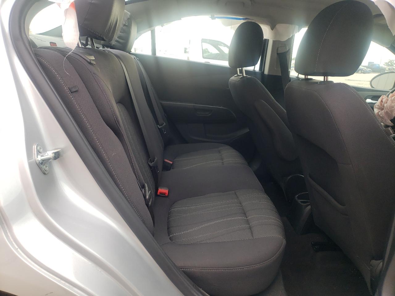 Photo 6 from auction – 2015 CHEVROLET SONIC LT with VIN 1G1JC5SH7F4177814