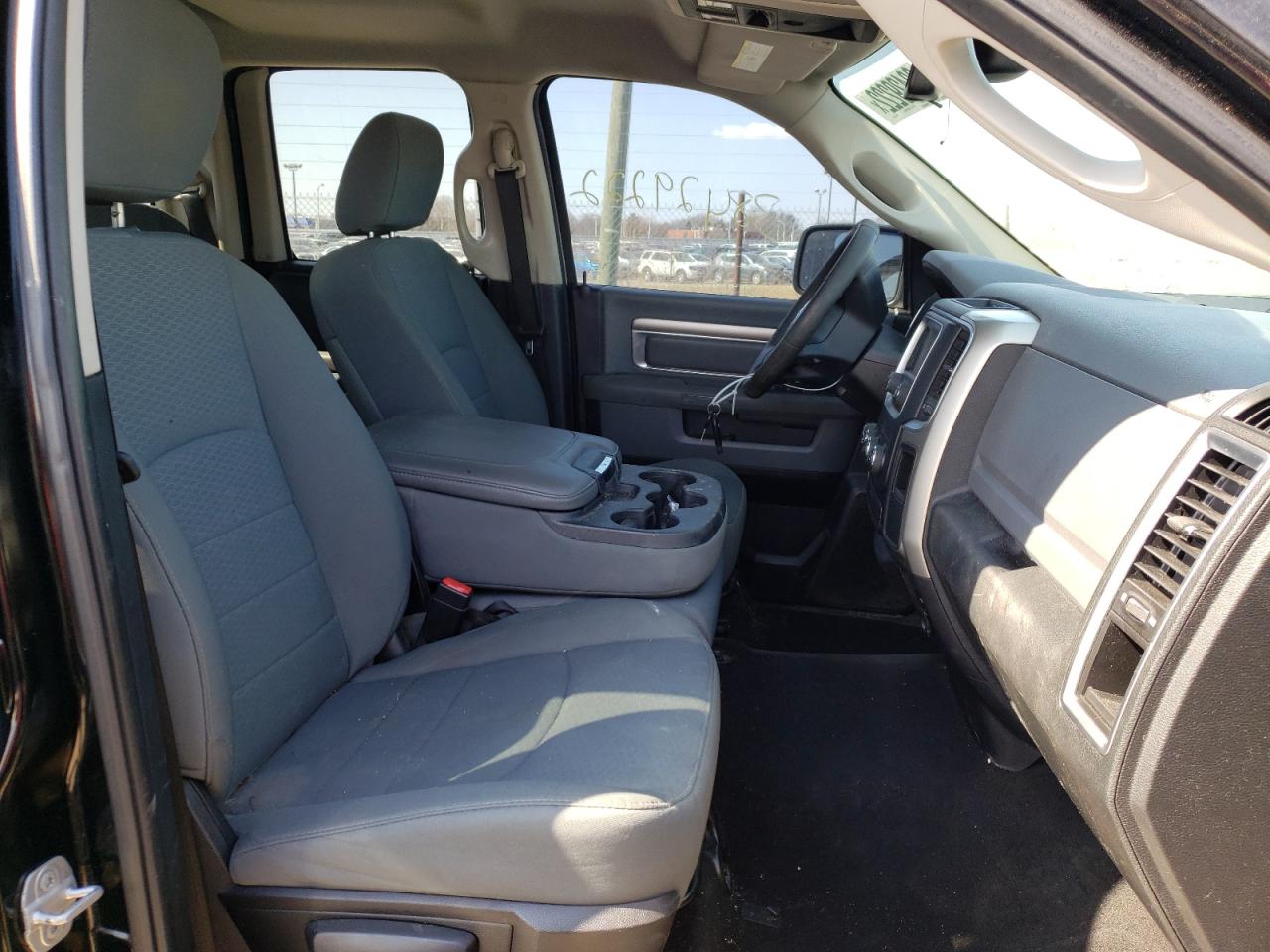 Photo 5 from auction – 2014 RAM 1500 SLT with VIN 1C6RR7GT0ES239704