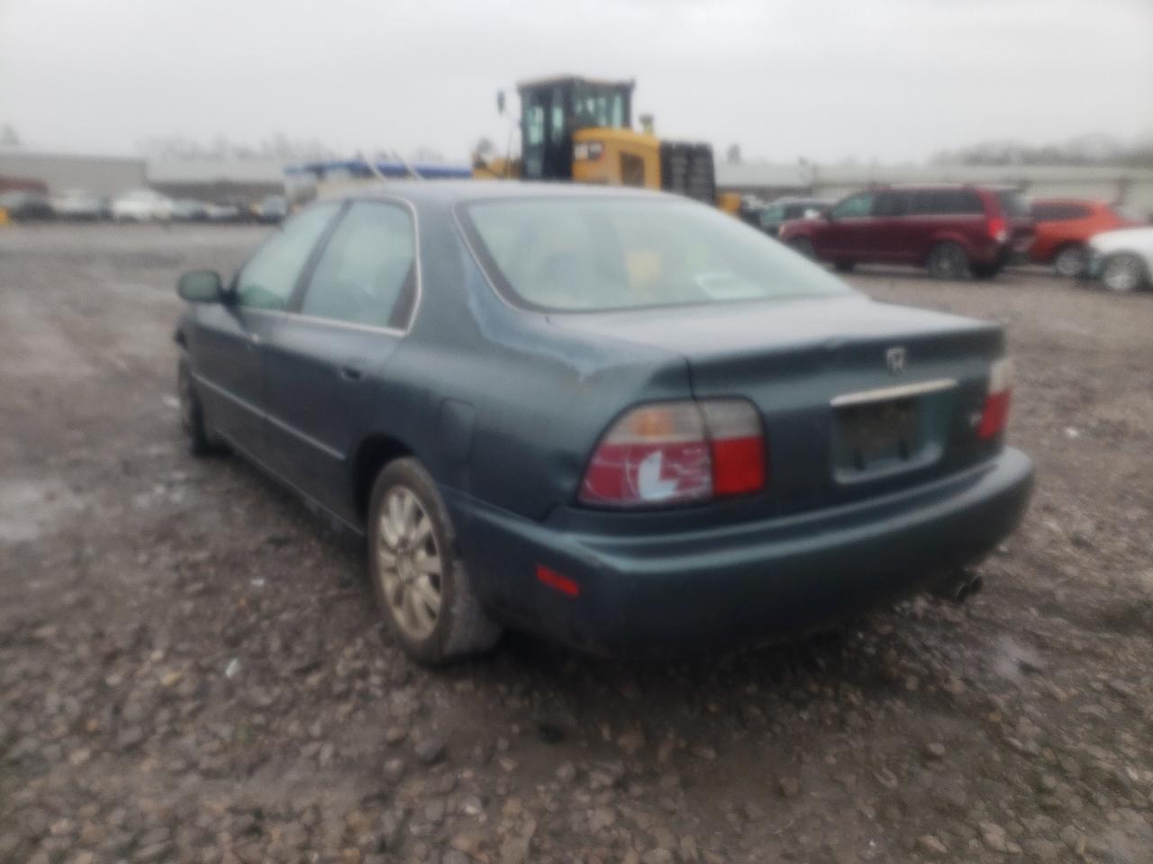 Photo 3 from auction – 1996 HONDA ACCORD EX with VIN 1HGCE667XTA027406