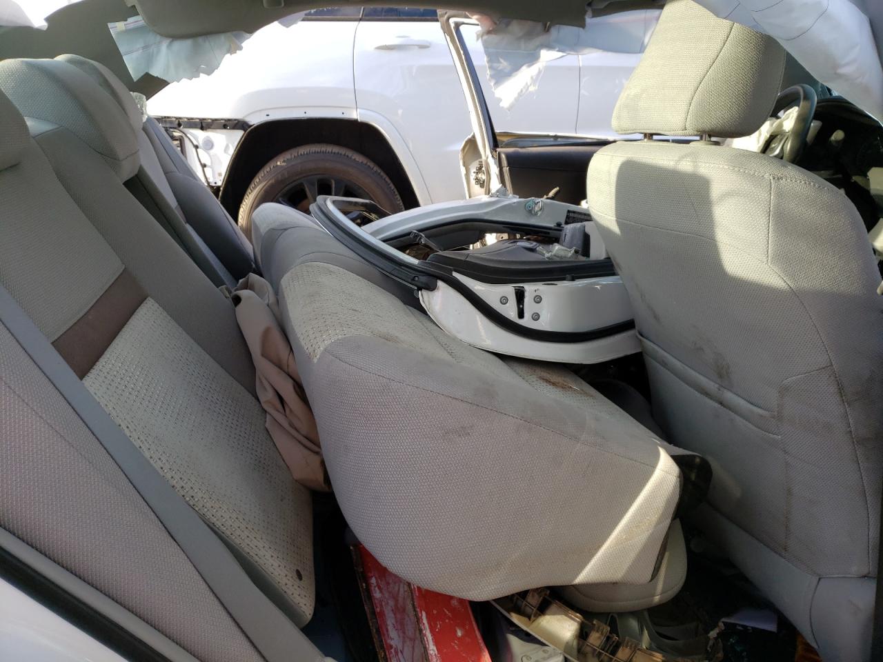 Photo 6 from auction – 2013 TOYOTA CAMARY with VIN 4T1BF1FKXDU288061