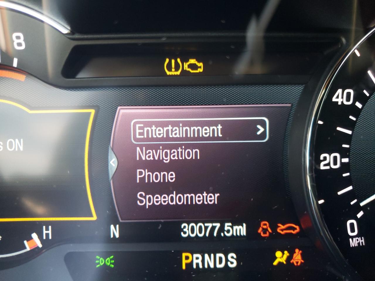 Photo 8 from auction – 2019 LINCOLN MKC RESERV with VIN 5LMCJ3D92KUL03418