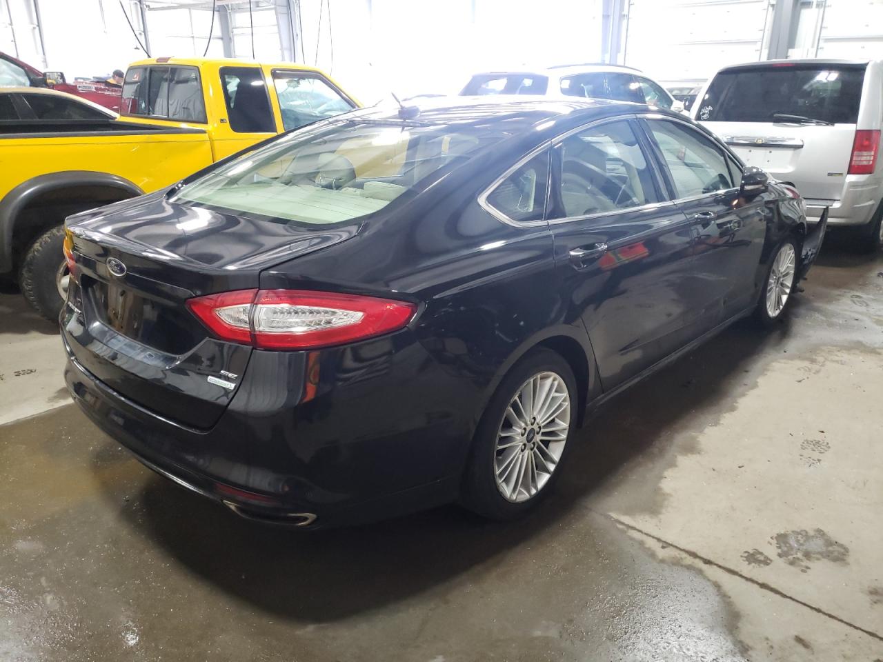Photo 4 from auction – 2014 FORD FUSION SE with VIN 3FA6P0H90ER332638