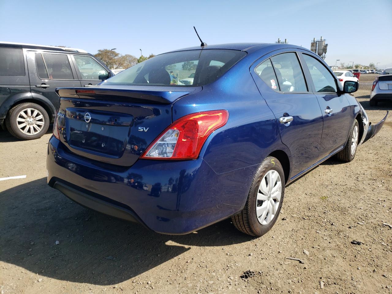 Photo 4 from auction – 2018 NISSAN VERSA S with VIN 3N1CN7AP2JL849251