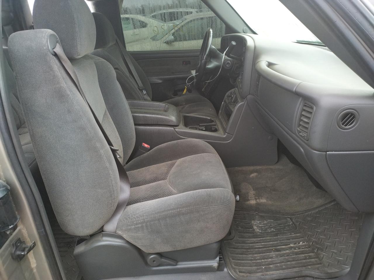Photo 5 from auction – 2003 CHEVROLET SILVRDO LT with VIN 2GCEC19T231377907