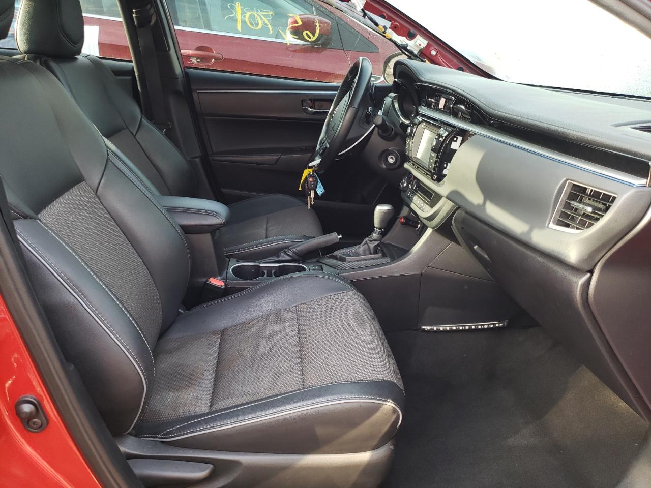 Photo 5 from auction – 2016 TOYOTA COROLLA L with VIN 2T1BURHEXGC645532