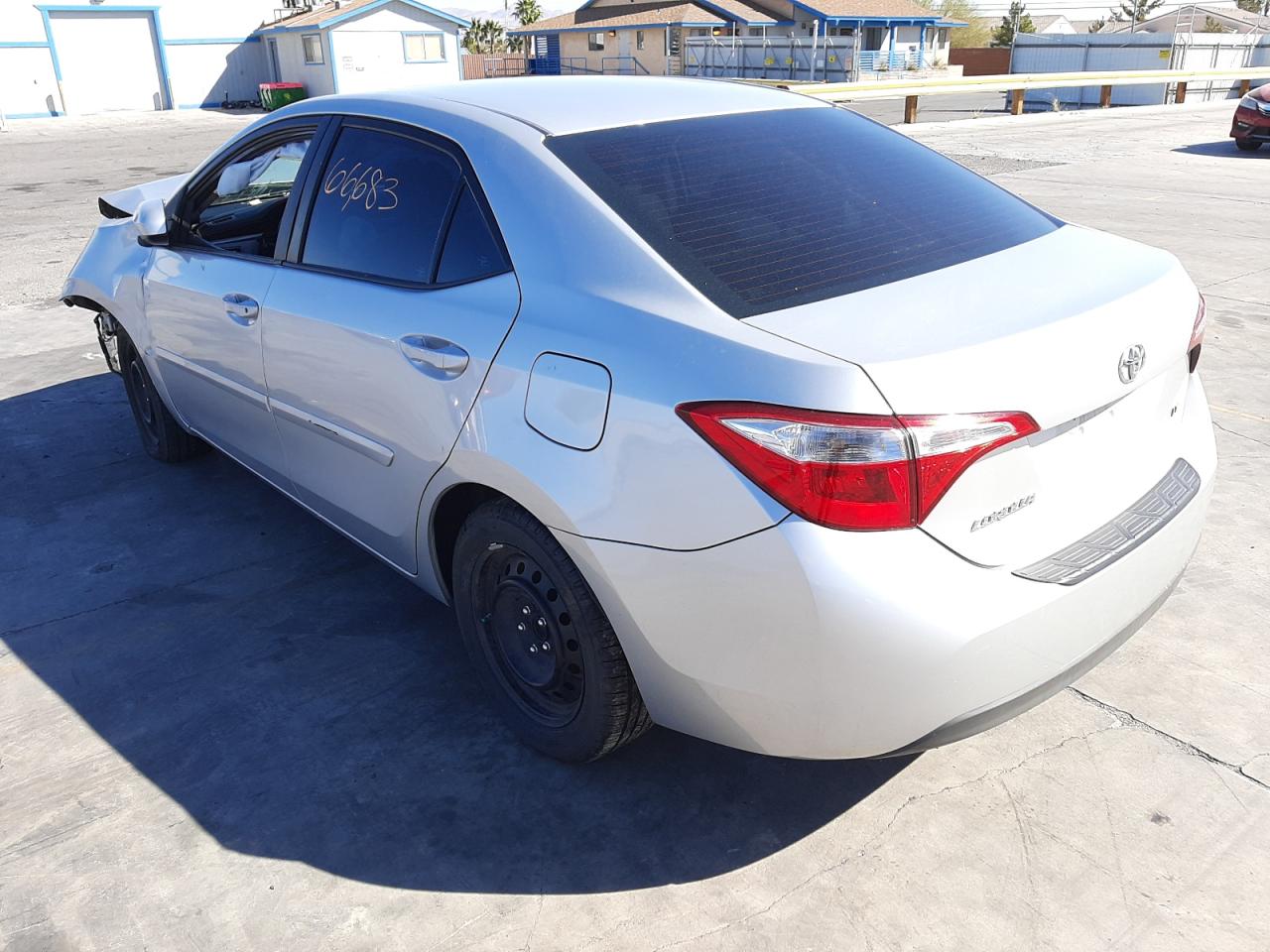 Photo 3 from auction – 2015 TOYOTA COROLLA L with VIN 5YFBURHE4FP363272