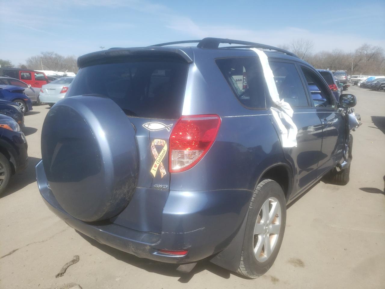 Photo 4 from auction – 2007 TOYOTA RAV4 LIMIT with VIN JTMBD31V075078526