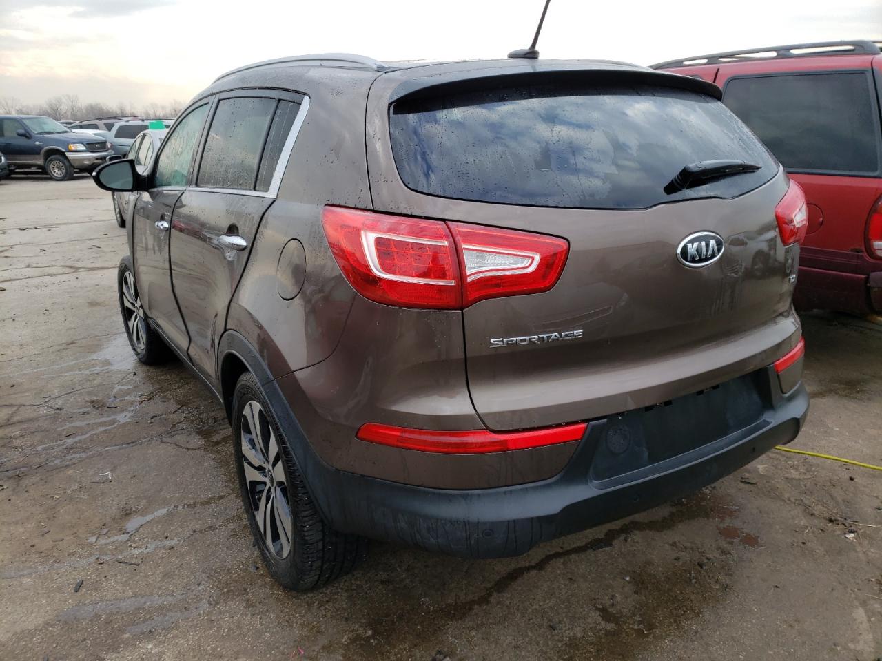 Photo 3 from auction – 2012 KIA SPORTAGE E with VIN KNDPC3A26C7176103