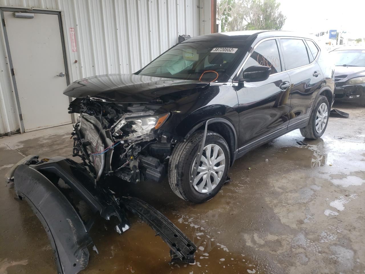 Photo 2 from auction – 2016 NISSAN ROGUE S with VIN JN8AT2MT3GW002915
