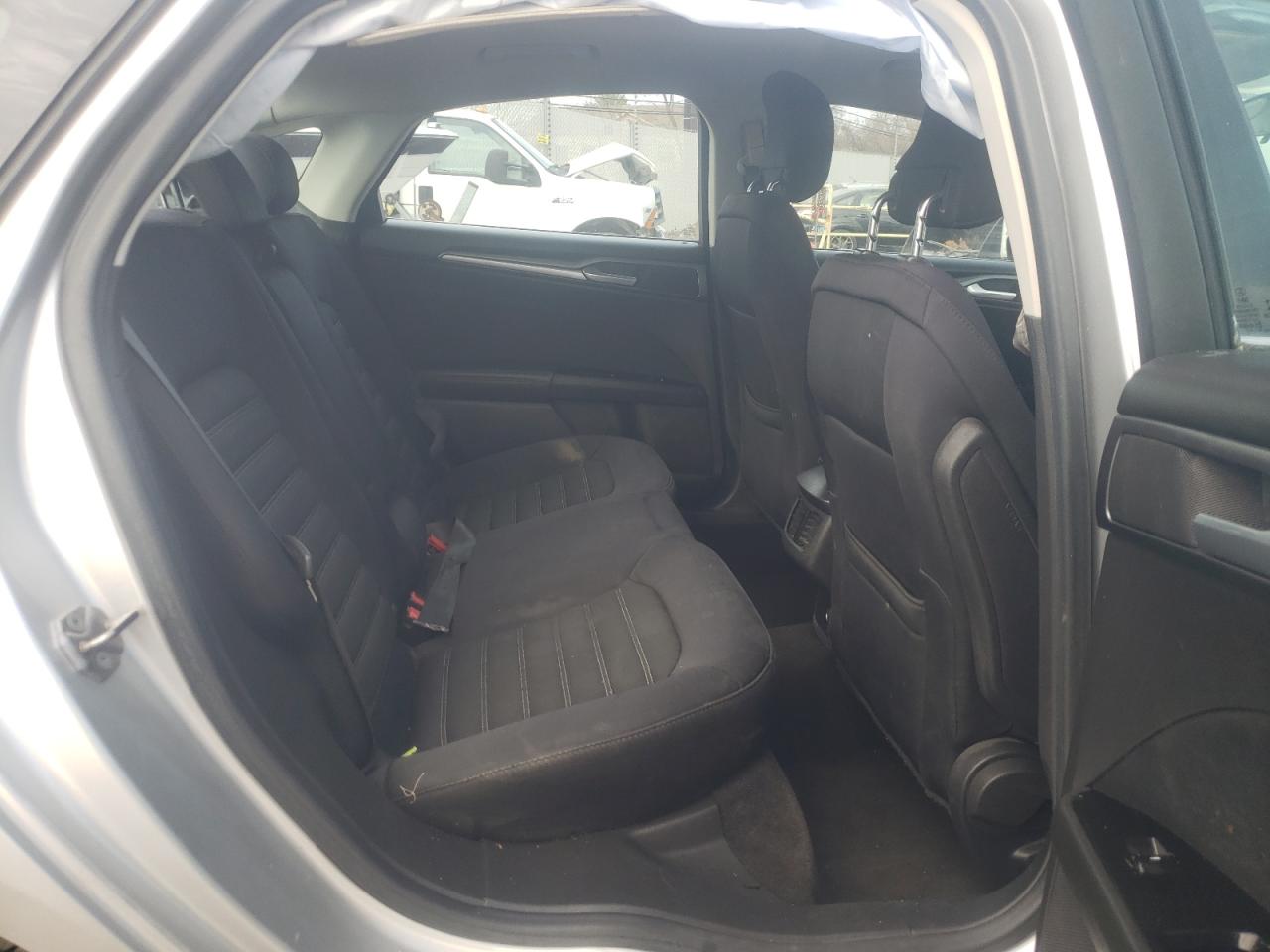 Photo 6 from auction – 2013 FORD FUSION SE with VIN 3FA6P0H73DR289393