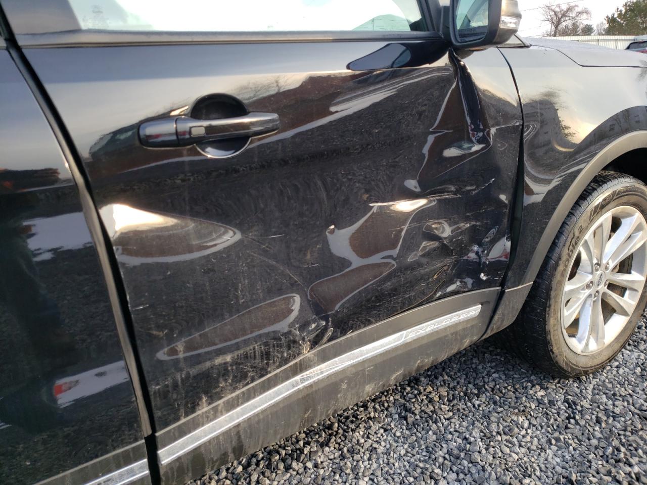 Photo 9 from auction – 2019 FORD EXPLORER X with VIN 1FM5K8D88KGA35437