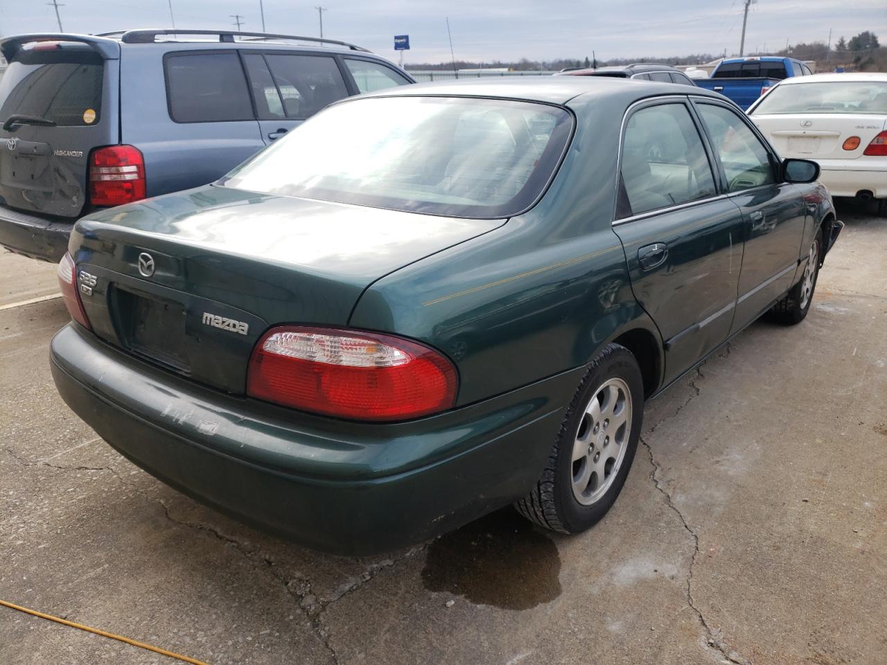 Photo 4 from auction – 2001 MAZDA 626 ES with VIN 1YVGF22C315250962