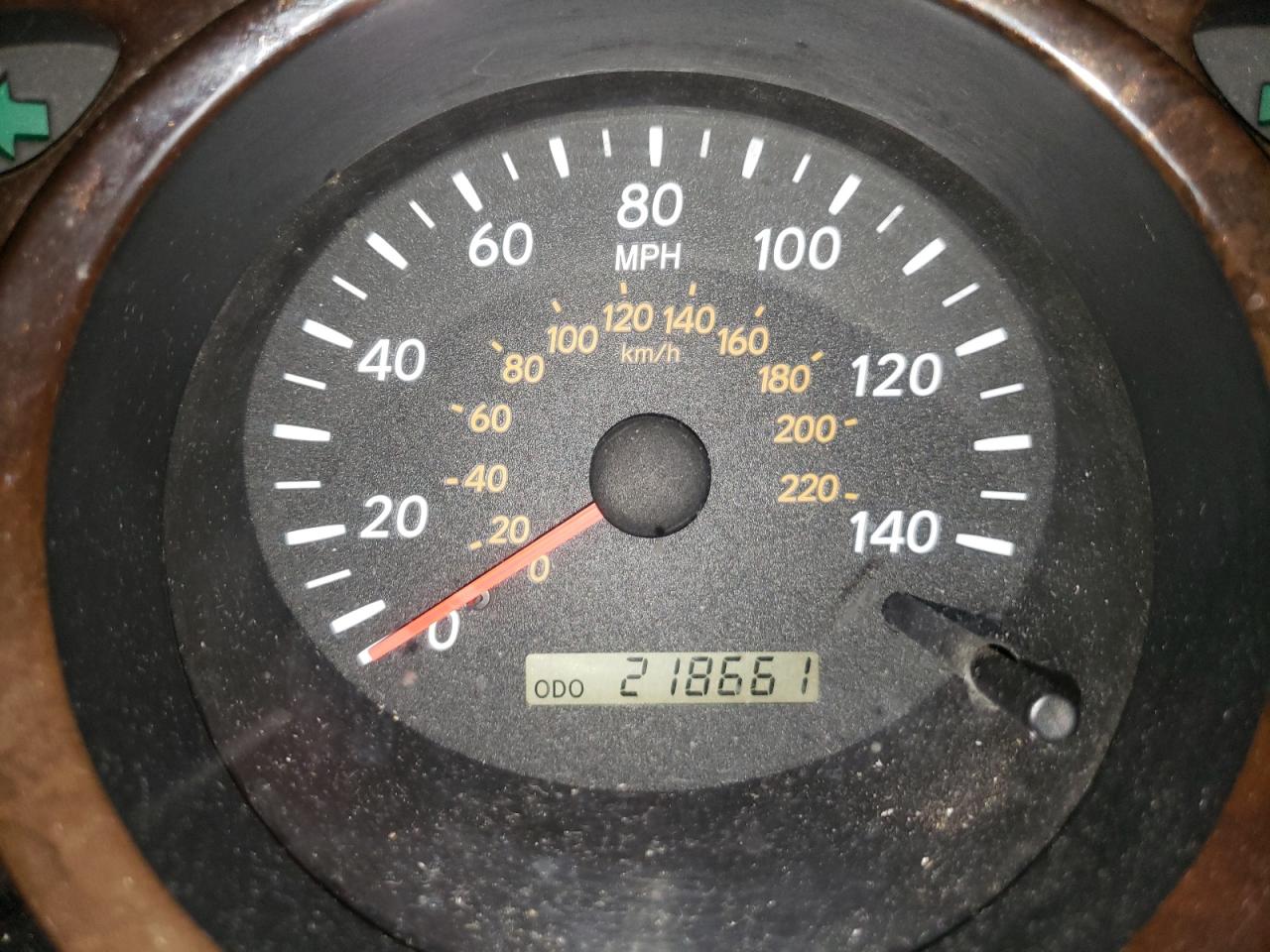 Photo 8 from auction – 2002 TOYOTA HIGHLANDER with VIN JTEGF21A820068660