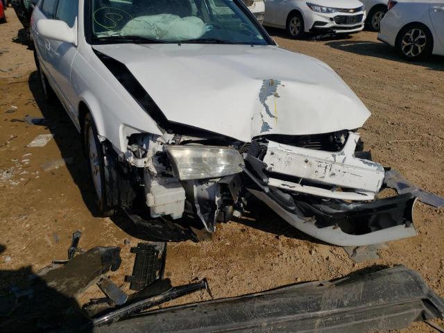 Photo 10 from auction – 2001 TOYOTA CAMRY LE with VIN 4T1BF28K01U968517